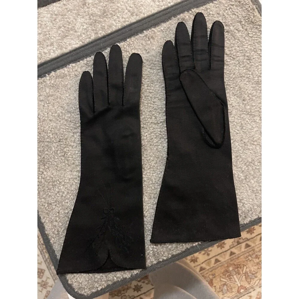 Vintage Fownes Doette Deluxe Long Black Gloves Floral Embroidery Hand Sewn Sz 7